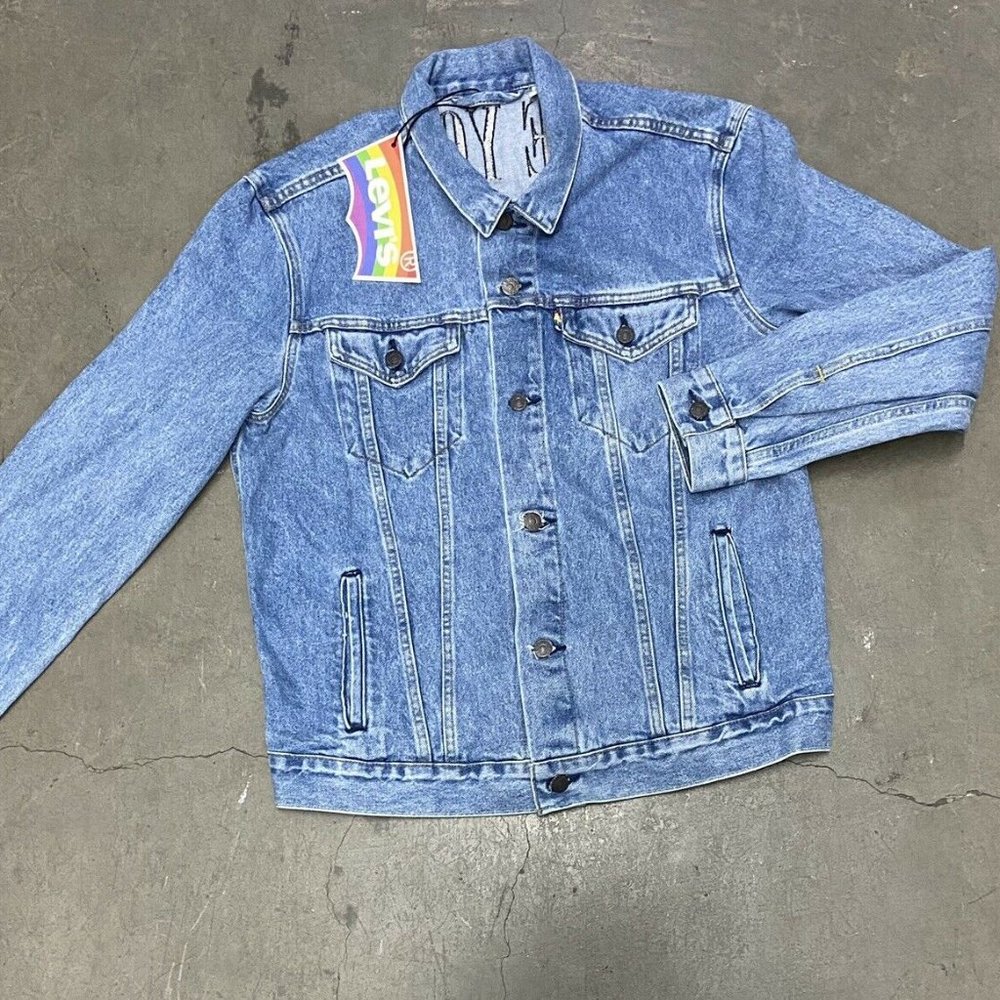 Levi’s Pride LGBT Use Your Voice Mens Sz Large